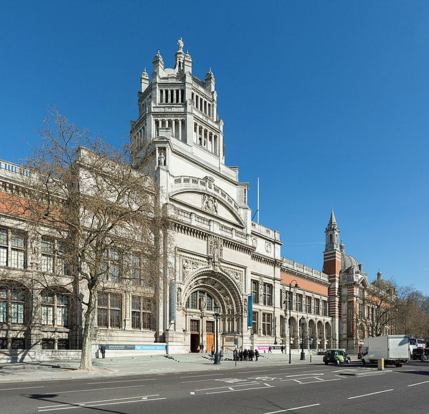 Victoria and Albert Museum (V&A) (London, UK)